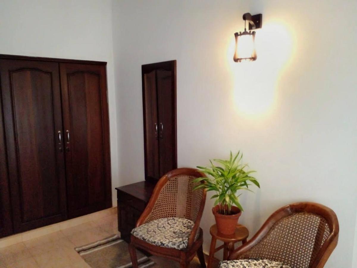 The Tourist Balcony Negombo Exterior foto