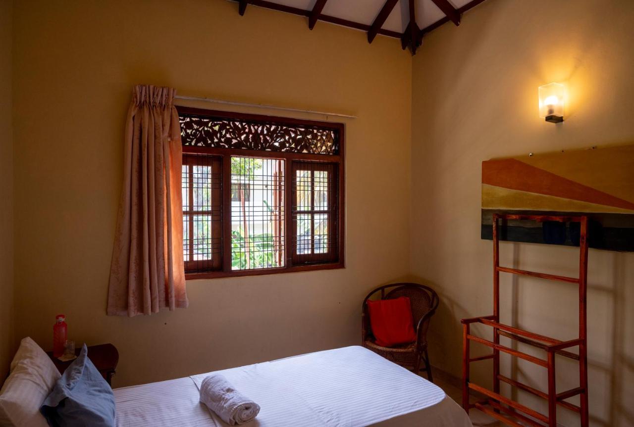 The Tourist Balcony Negombo Exterior foto